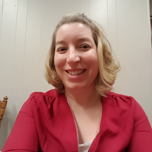 Meet your Posher, Megan - Picture 1 of 1